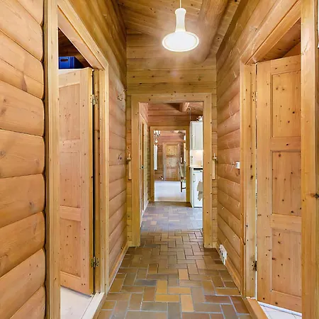 Classic Summer House With Arreso View Сasa de vacaciones Vinderod