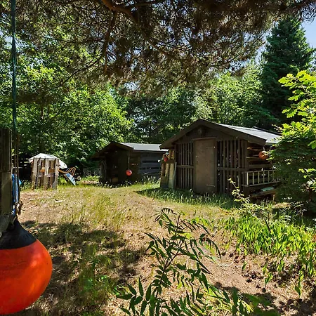 Classic Summer House With Arreso View Сasa de vacaciones Vinderod